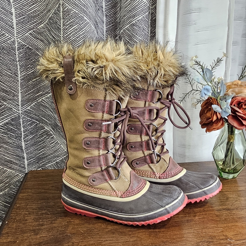Sorel Joan of Arctic Boots